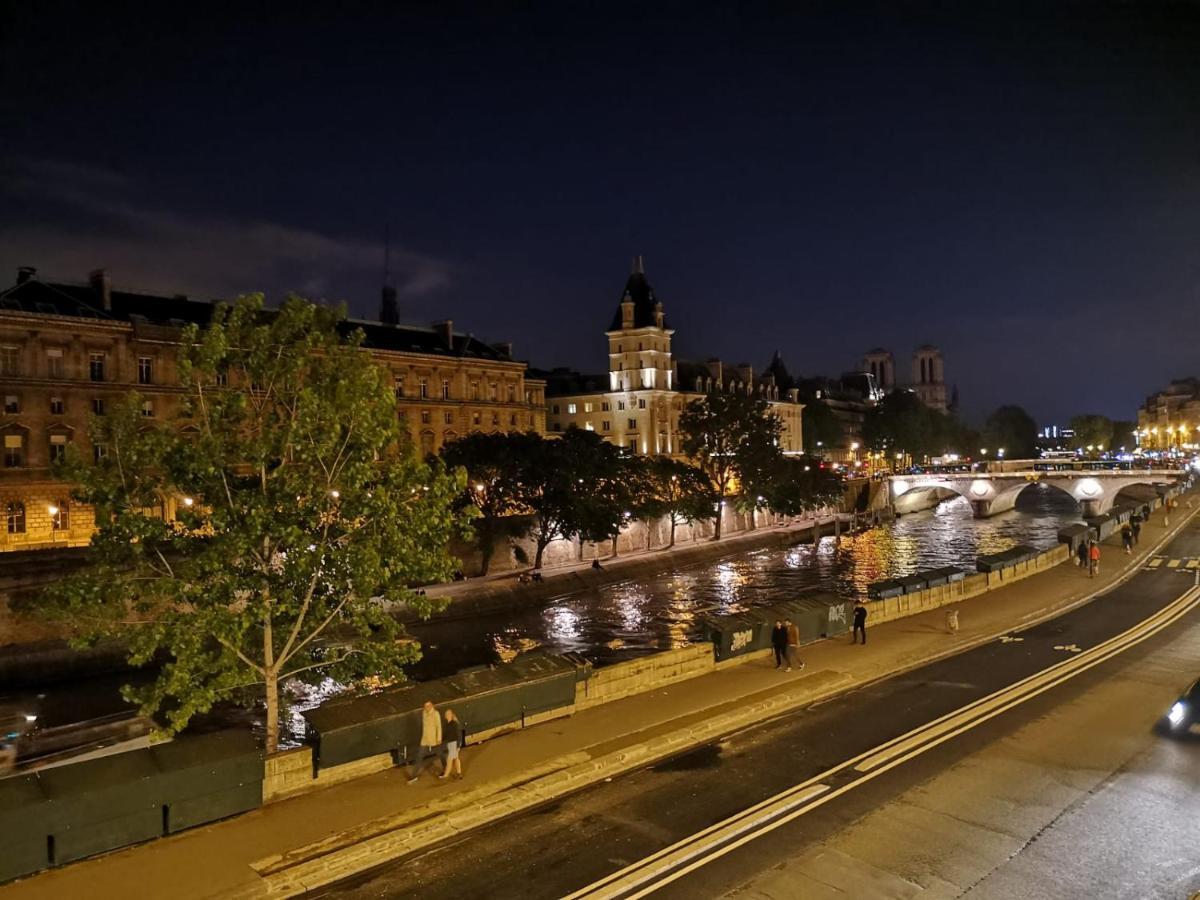 Duplex vue Seine quai des grands Augustins Apartment Paris Exterior foto